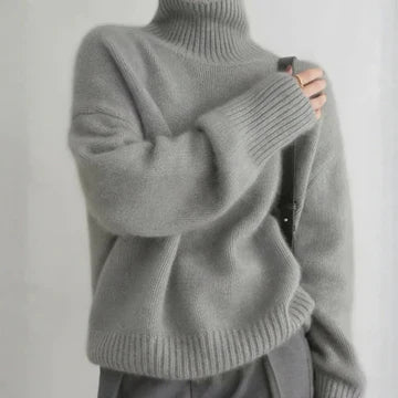 Emma l Luxe Cashmere Turtleneck Sweater