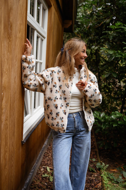 Alice Fleece | Ecru Floral